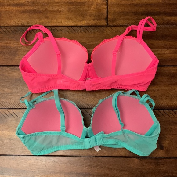 2 for 1 deal Victoria’s Secret Push-up Bras! - Picture 3 of 3